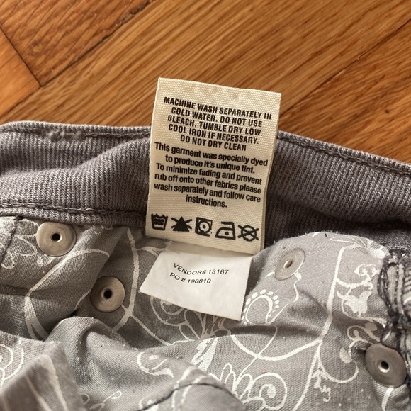 Bullhead Gray Jeans, Size 3 Reg - Picture 10 of 10